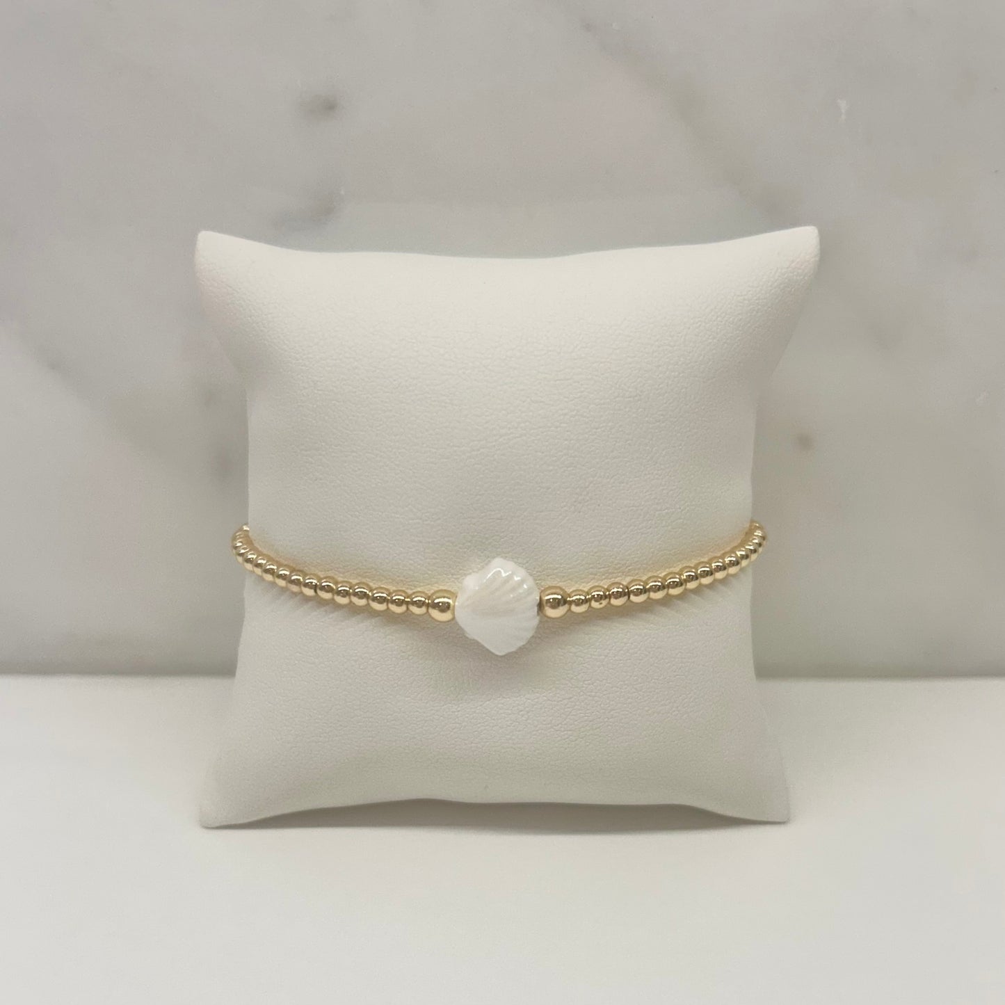 Seashell Bracelet in White